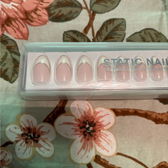 Fake nail bundle - Picture 4 of 4